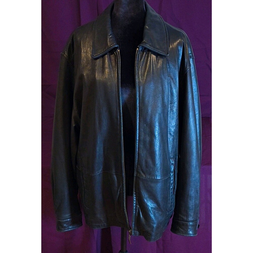Claiborne Men's Black Lambskin Leather Zip Jacket Lined Pockets Size M Regular